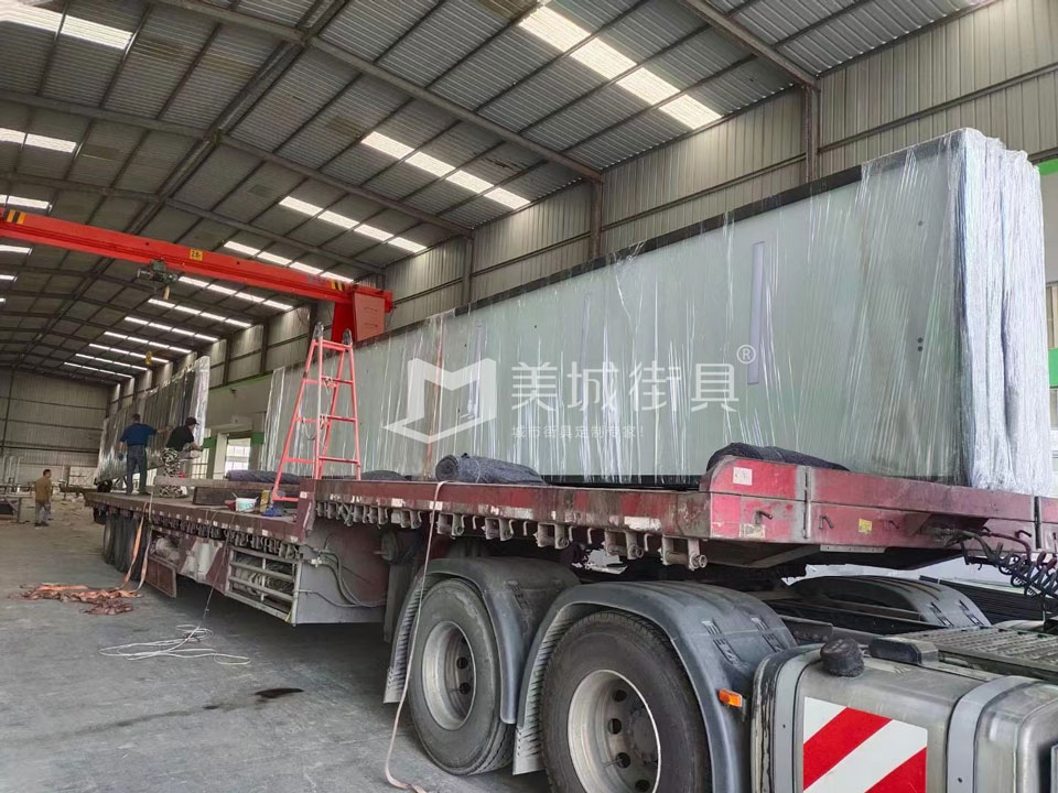 2022.9.21美城街具供應(yīng)蘇州公交車候車亭發(fā)貨現(xiàn)場 2022.9.21美城街具供應(yīng)蘇州公交車候車亭發(fā)貨現(xiàn)場