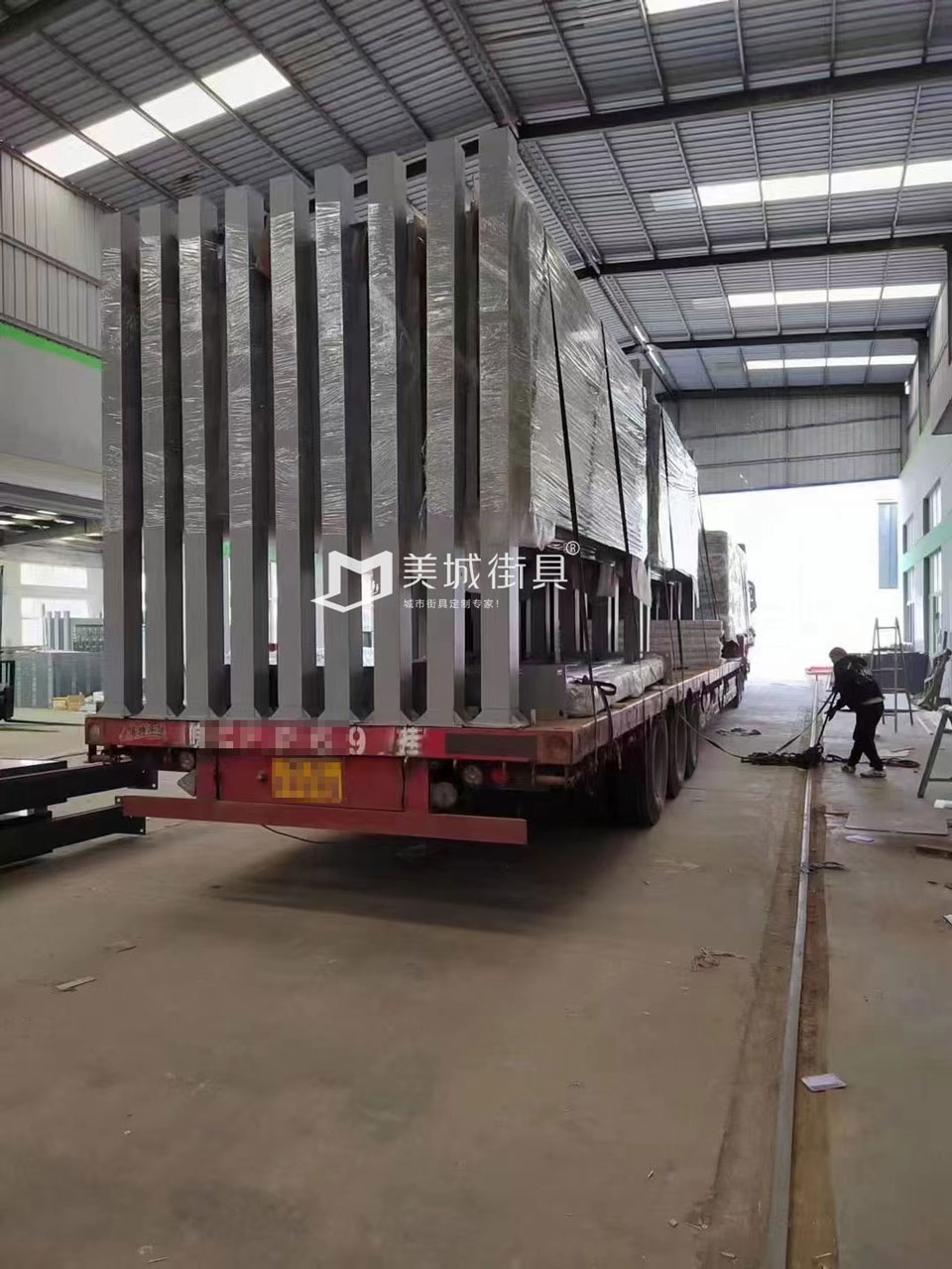 2023.3.19美城街具供應云南公交站臺發貨實拍 2023.3.19美城街具供應云南公交站臺發貨實拍